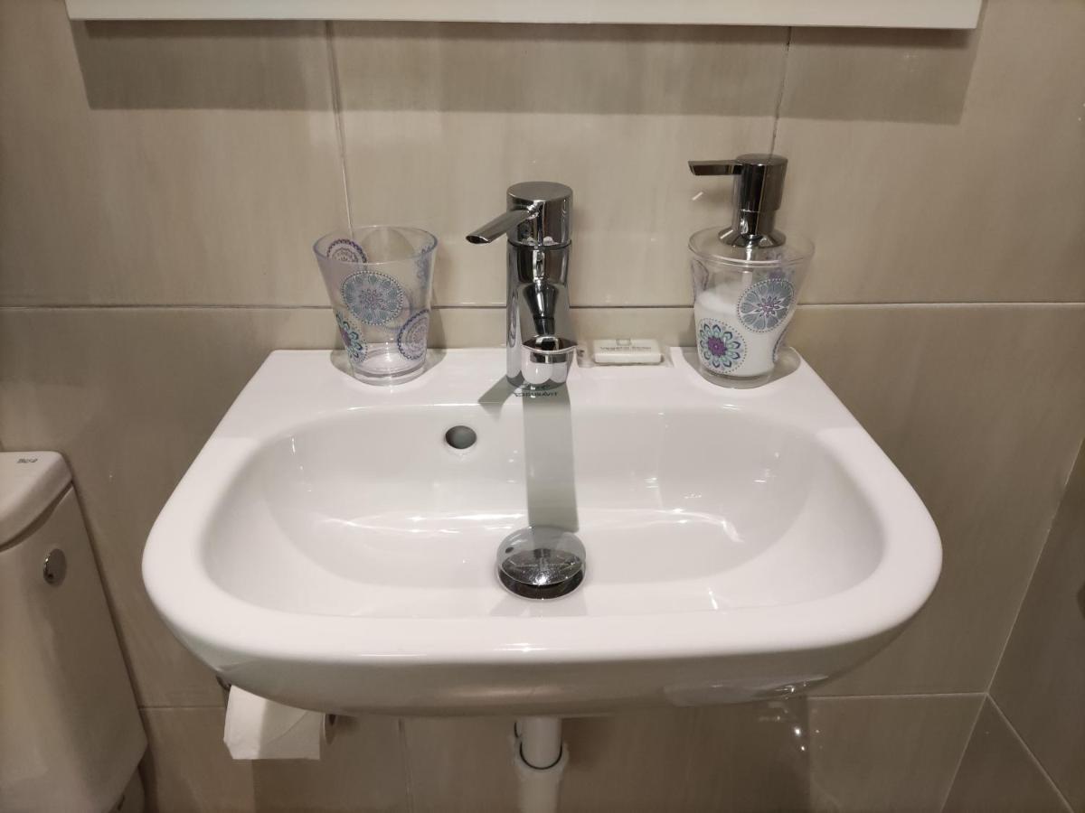 Double Room,1074620296:JPEG